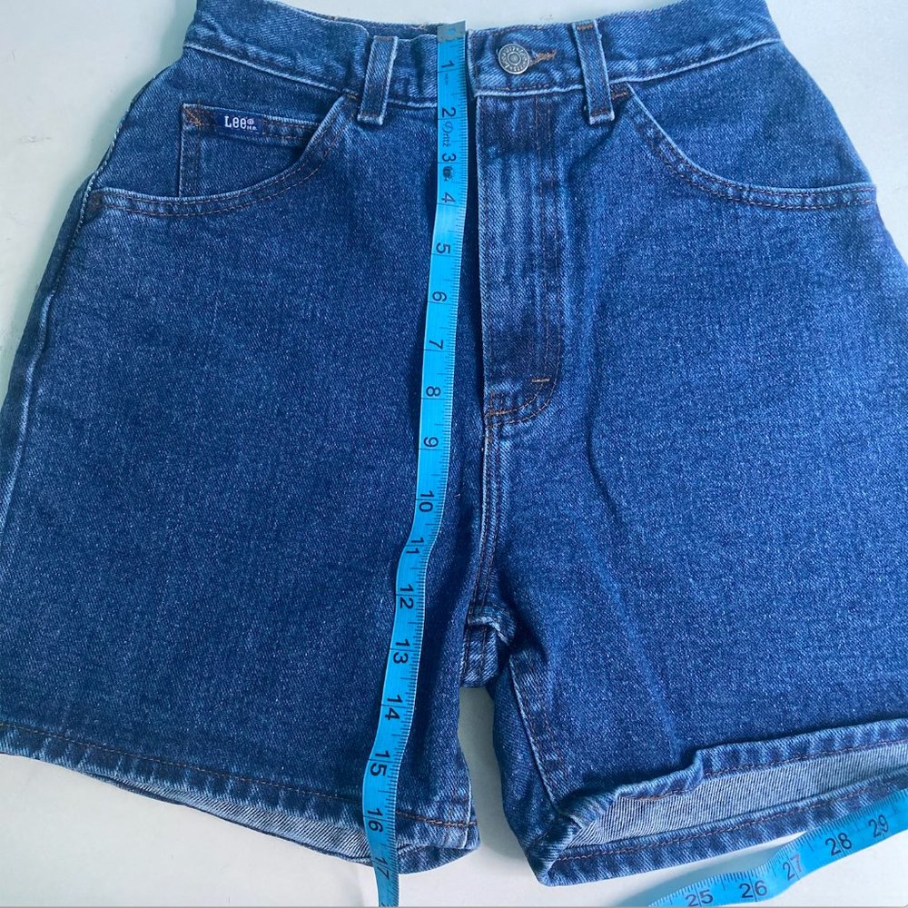 High Waisted Lee Mom Shorts - Picture 7 of 9